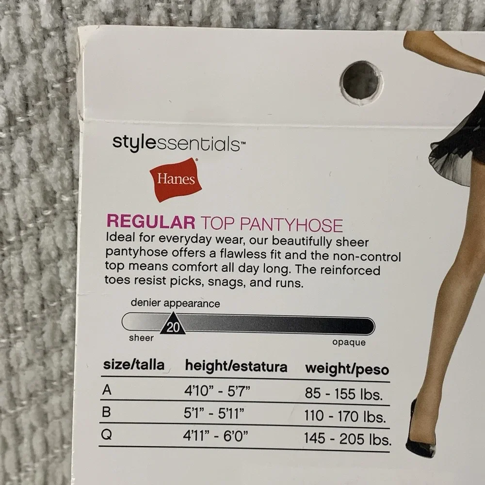 Hanes‎ Regular Top Pantyhose Reinforced Toe Sheer Leg Size B - SUNTAN (2 Pair)